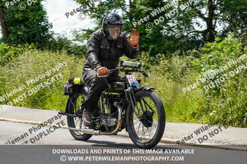 Vintage motorcycle club;eventdigitalimages;no limits trackdays;peter wileman photography;vintage motocycles;vmcc banbury run photographs